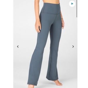Fabletics pure luxe flare leggings size 1X